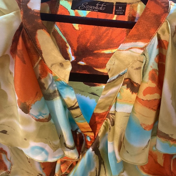 Essentials colorful floral tropical costal button up designer Blouse - Picture 7 of 13